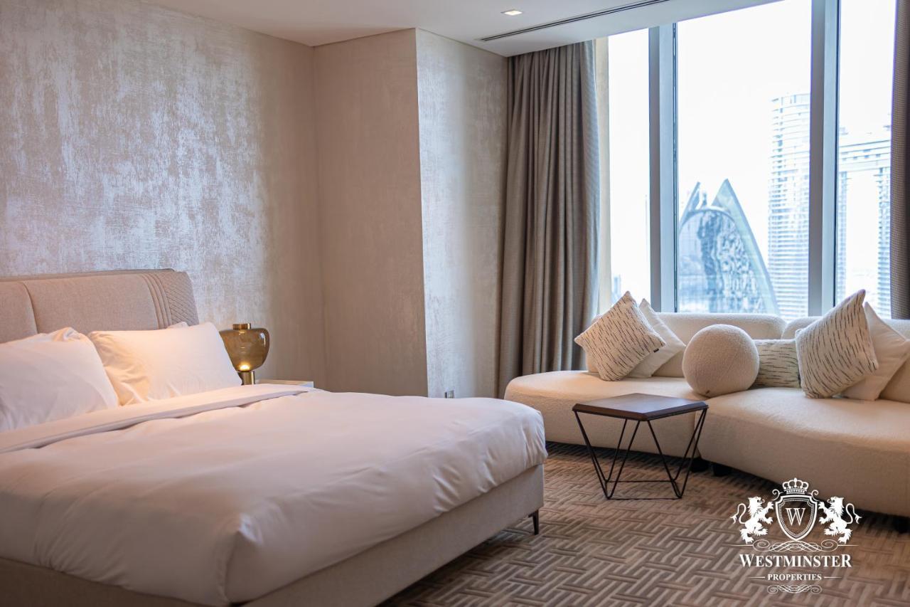 Westminster Dubai Mall Exteriör bild Deluxe Room
